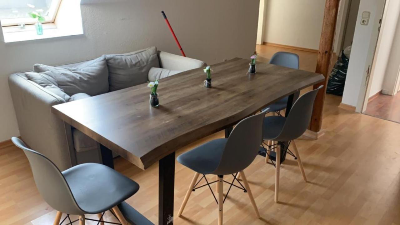 Zimmer In Wohnung Monteure Apartment Kuche Modern Enger Zewnętrze zdjęcie